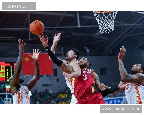 杭州羽毛球队以97分稳居锦标赛积分榜首位展现强劲实力