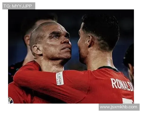 足球明星佩佩是否已经宣布退役消息及未来计划分析